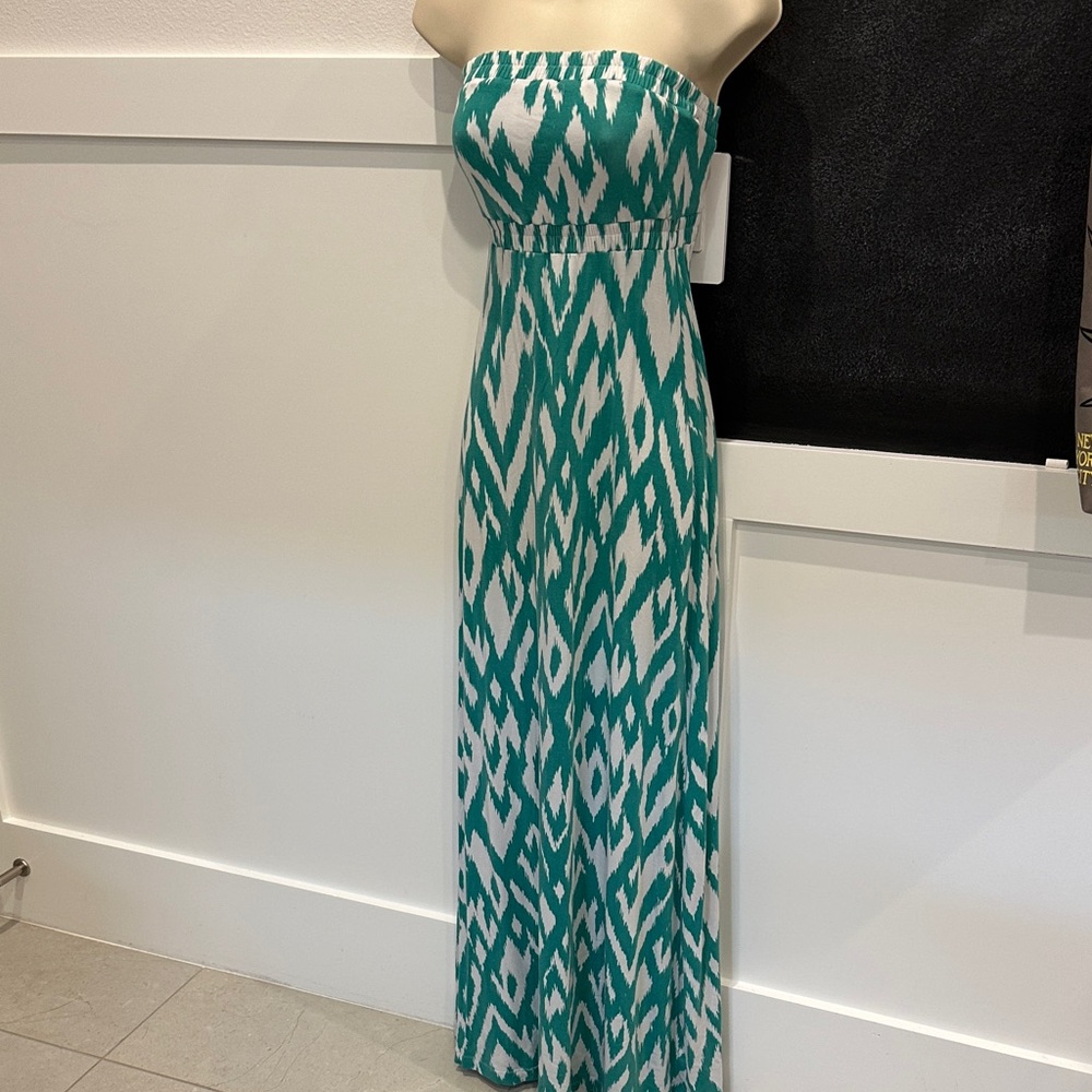 Strapless, open back Green and White Maxi Dress